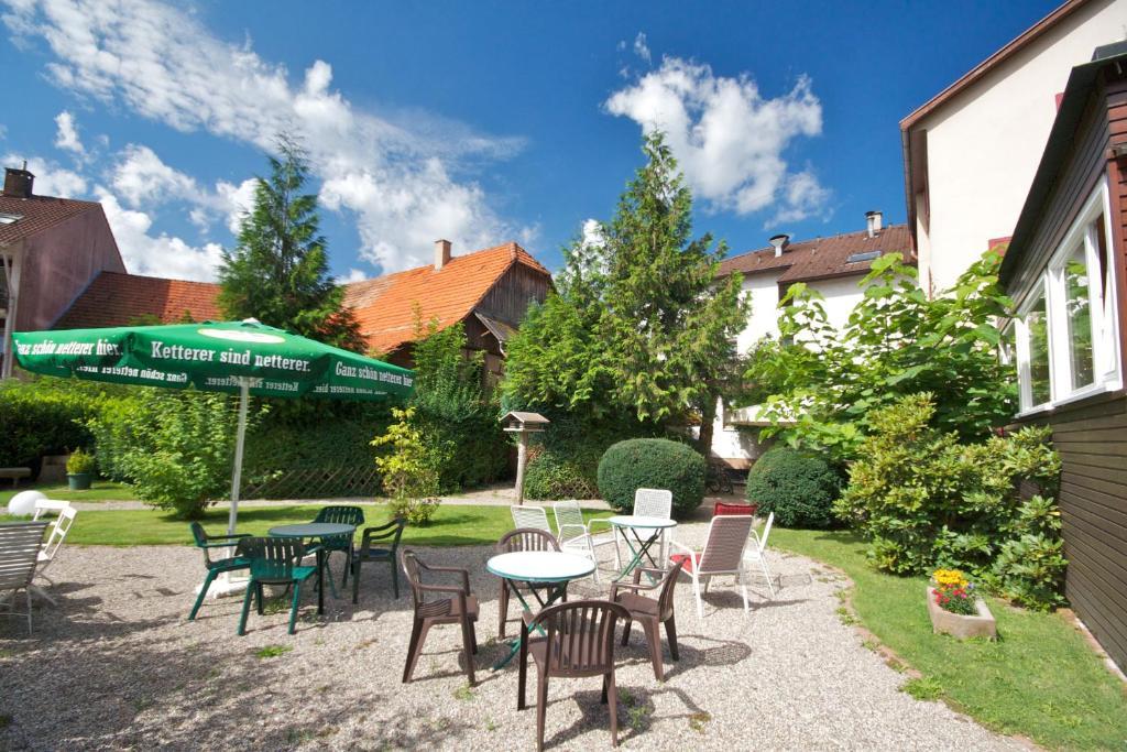 Gasthof Und Pension Zum Kreuz Lautenbach Bagian luar foto
